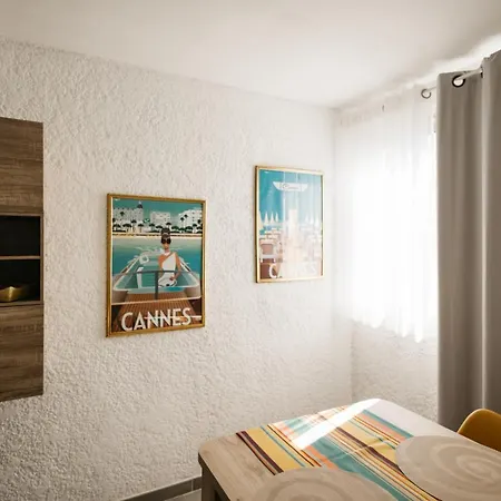 Cosy T1, A 10 Minutes A Pieds Des Plages Apartment *